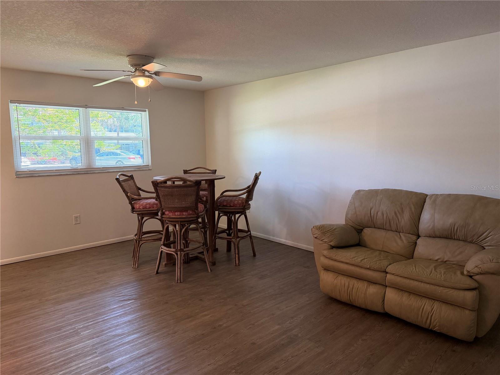 245 CENTER RD #103, VENICE, FL — photo 4
