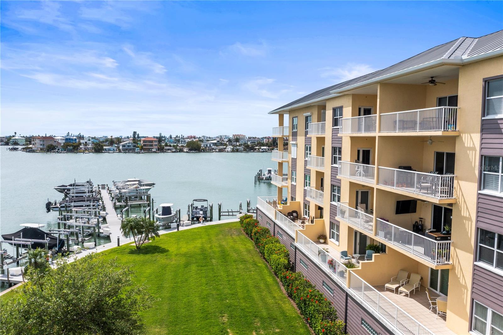 425 150TH AVE #2303, MADEIRA BEACH, FL — photo 57