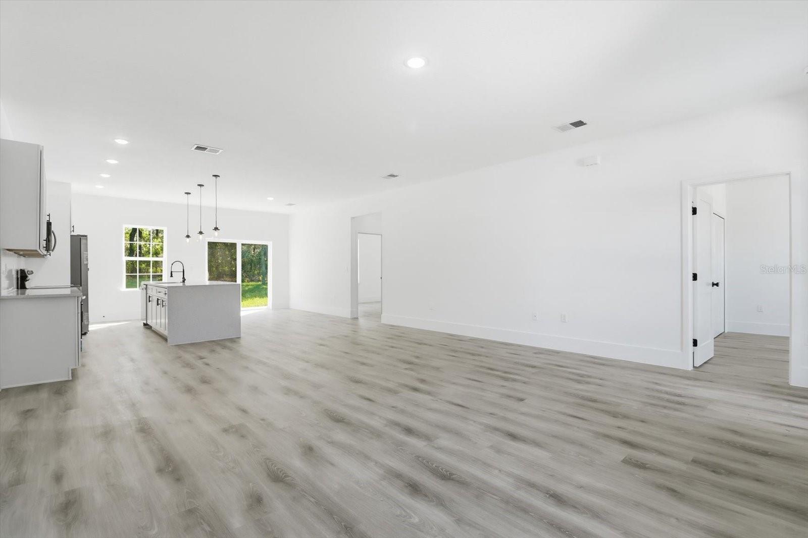 9319 N CORTLANDT DR, CITRUS SPRINGS, FL — photo 10