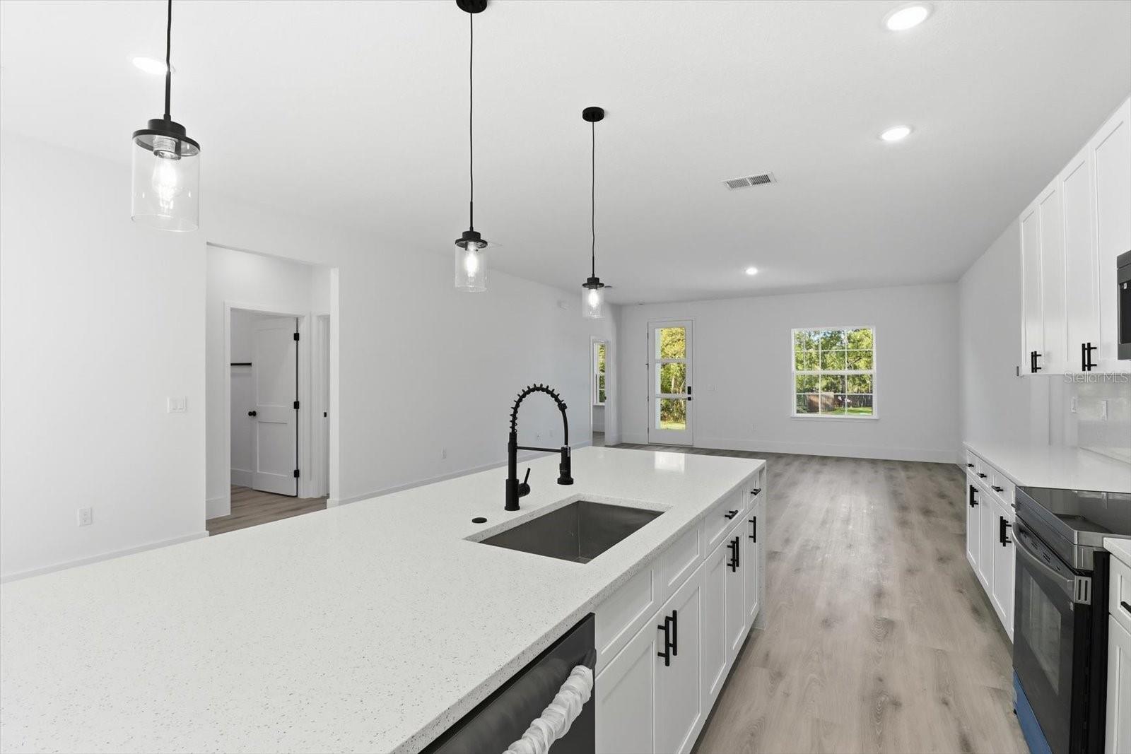 9319 N CORTLANDT DR, CITRUS SPRINGS, FL — photo 21