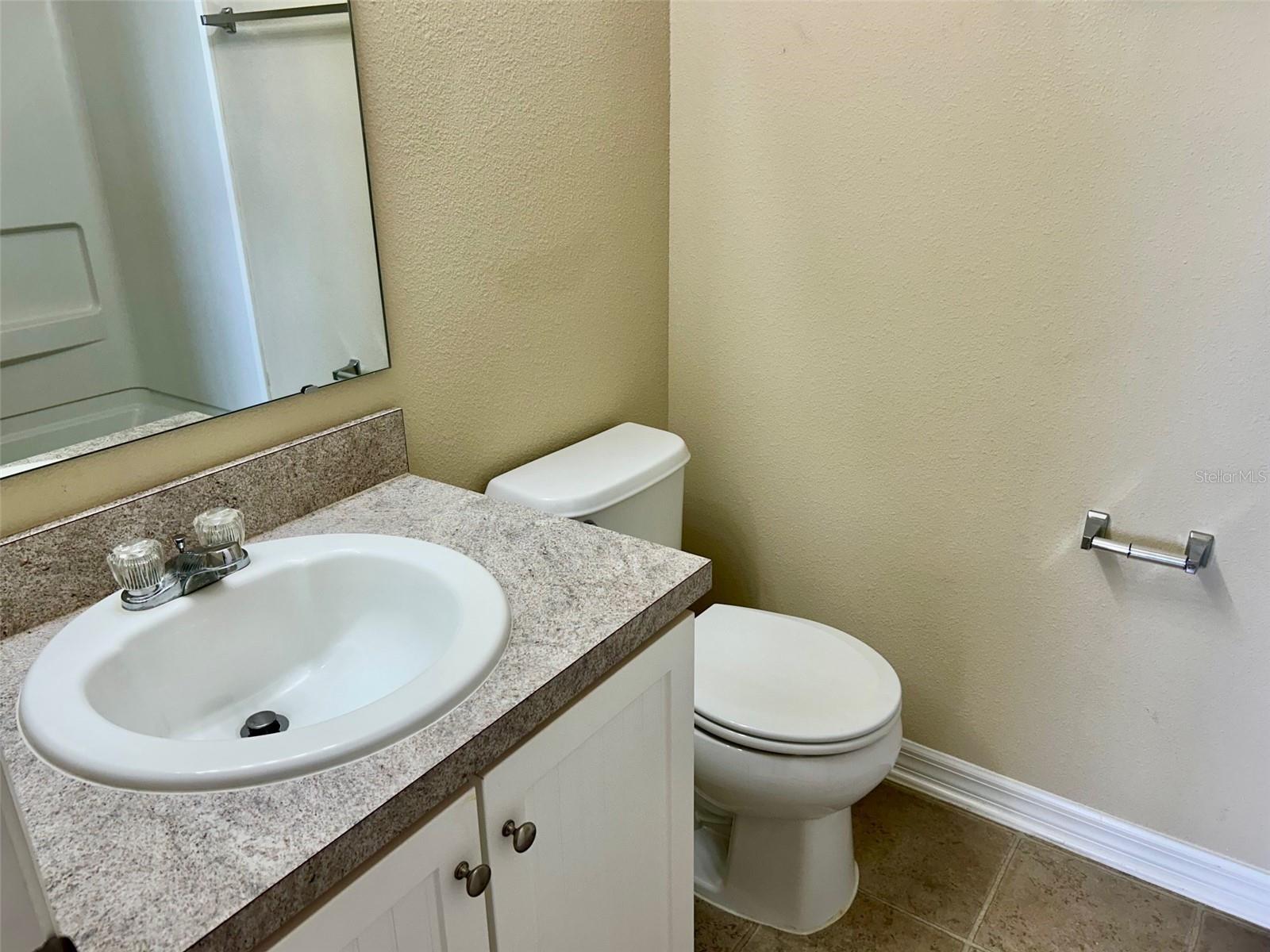 2078 SUN DOWN DR, CLEARWATER, FL — photo 15