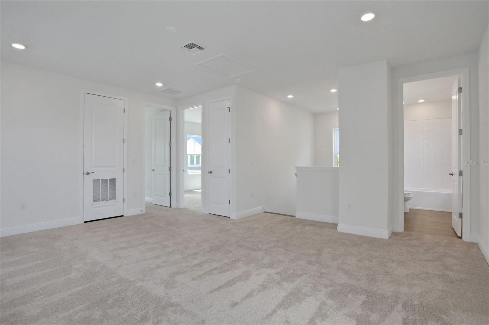 9135 WALCOTT LN, LAKEWOOD RANCH, FL — photo 22