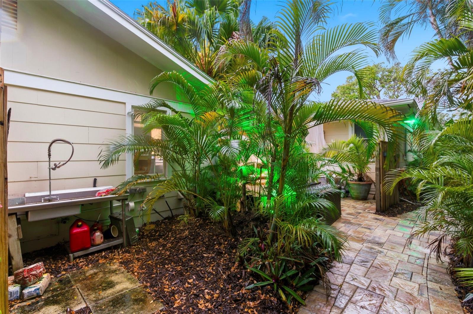 501 BROADWAY, DUNEDIN, FL — photo 38
