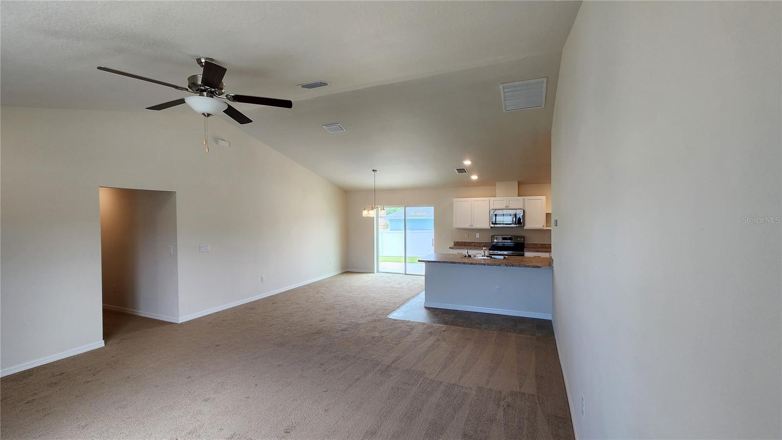 680 W MARGUERITA DR, DUNNELLON, FL — photo 3