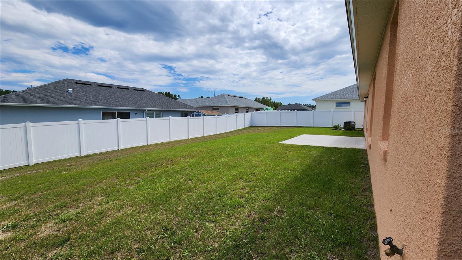 680 W MARGUERITA DR, DUNNELLON, FL — photo 5
