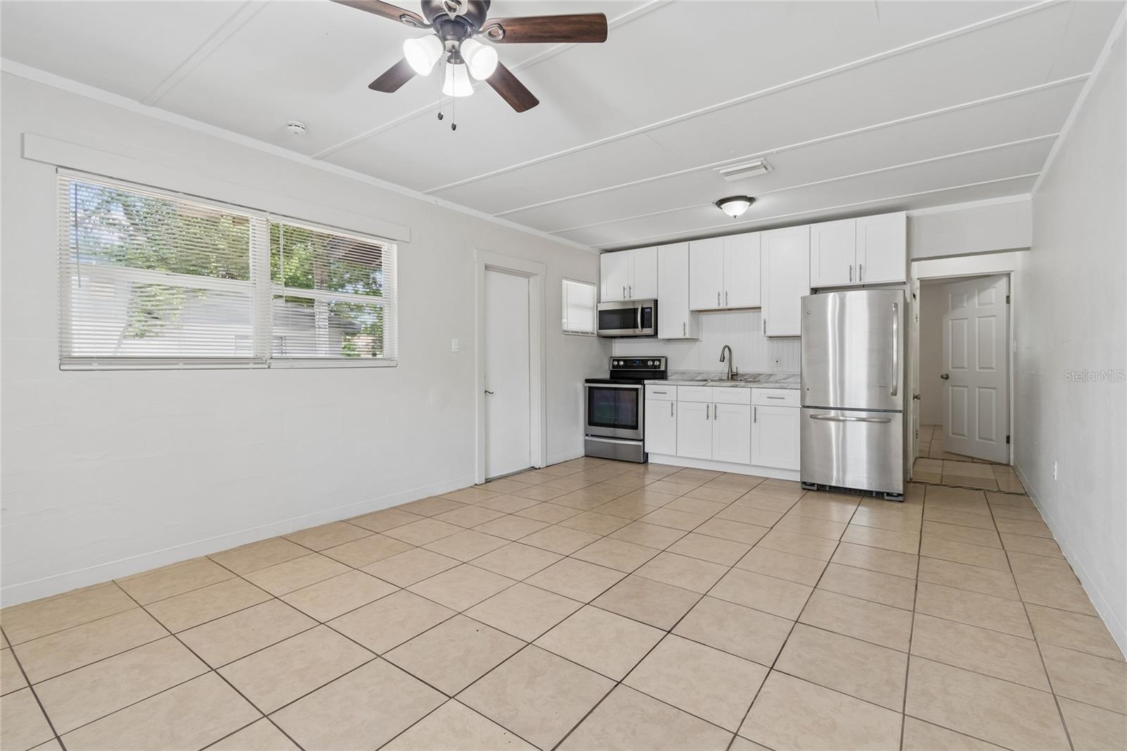 9801 N 11TH ST, TAMPA, FL — photo 28