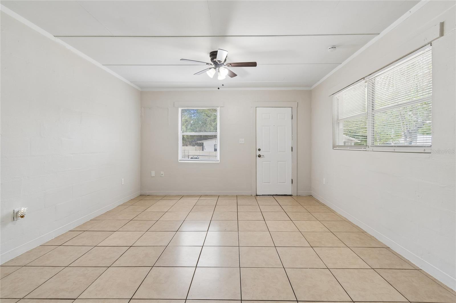 9801 N 11TH ST, TAMPA, FL — photo 30