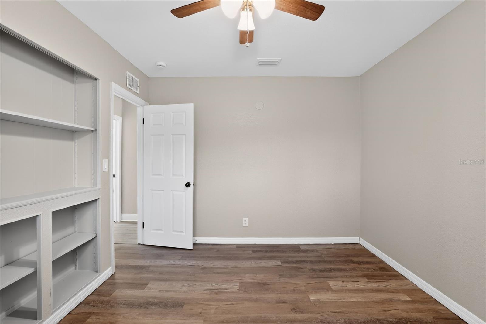 1081 55TH TER S, ST PETERSBURG, FL — photo 38