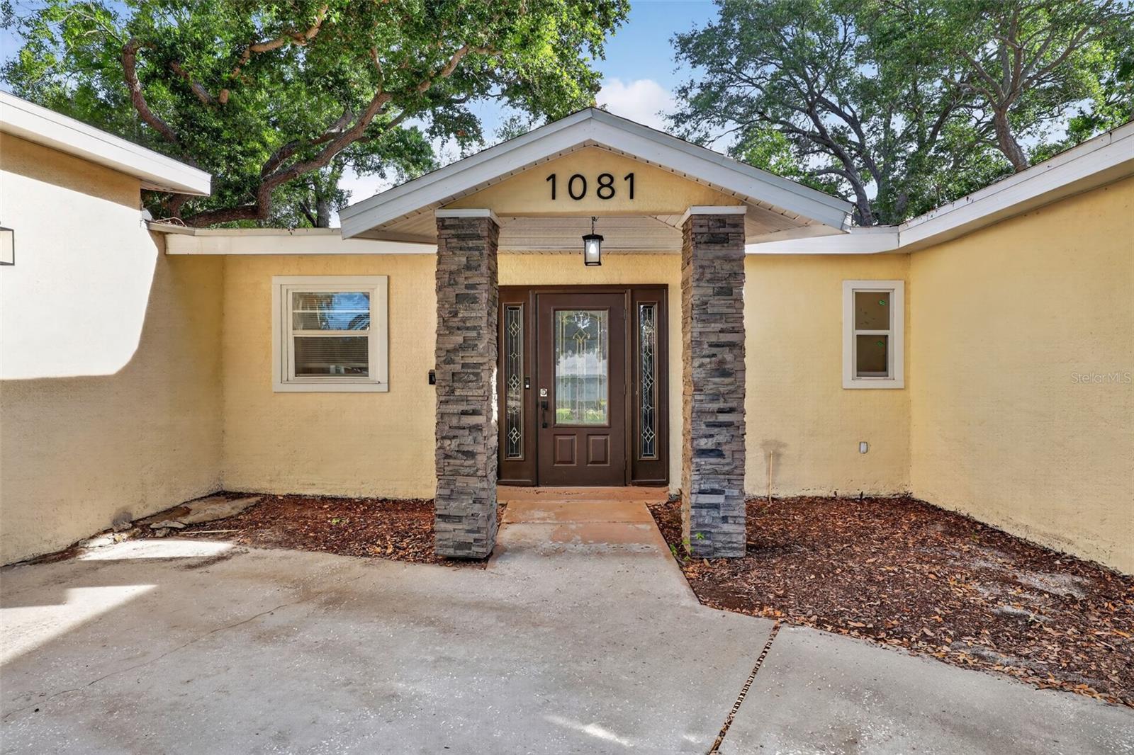1081 55TH TER S, ST PETERSBURG, FL — photo 2