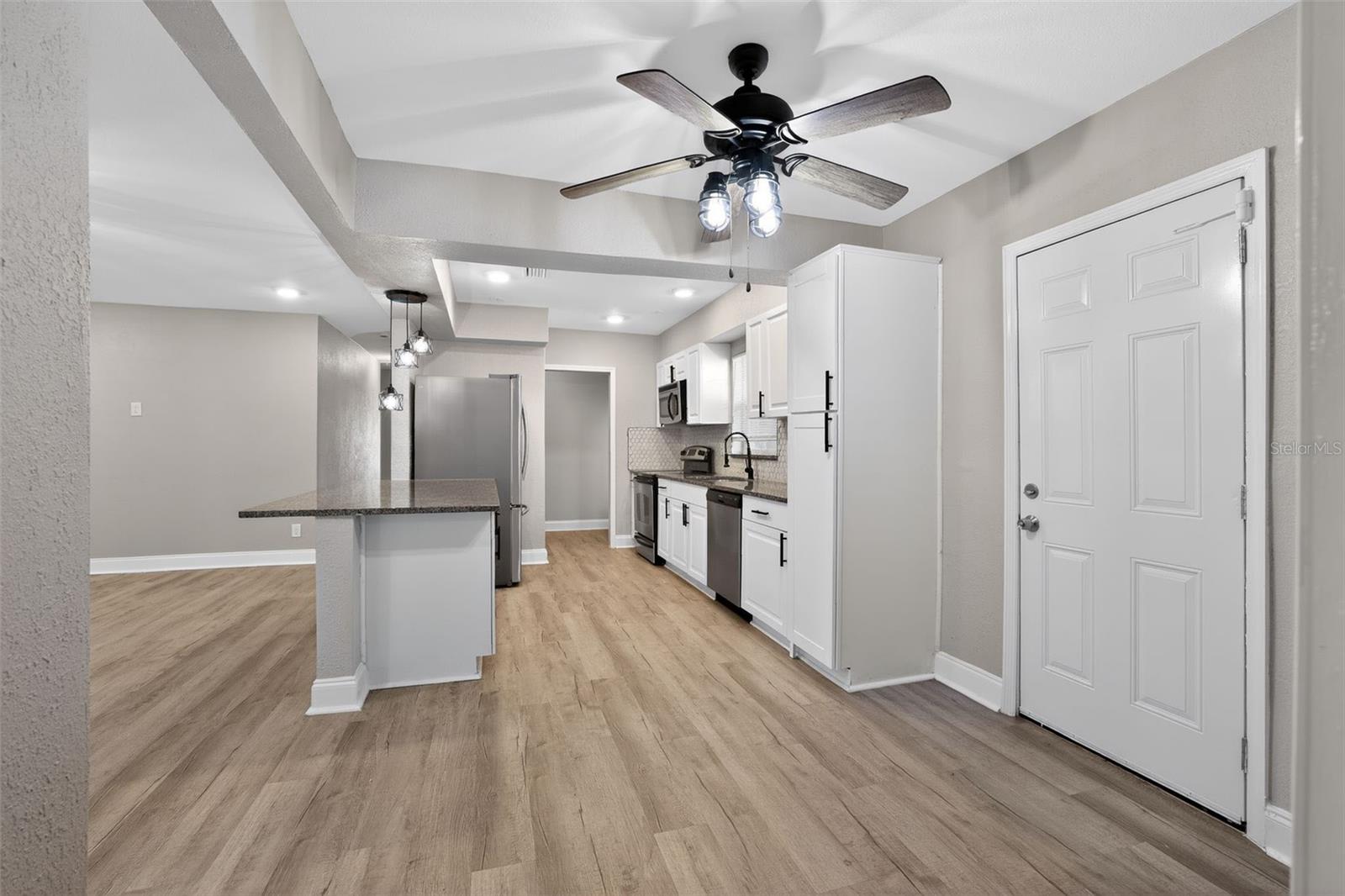 1081 55TH TER S, ST PETERSBURG, FL — photo 21