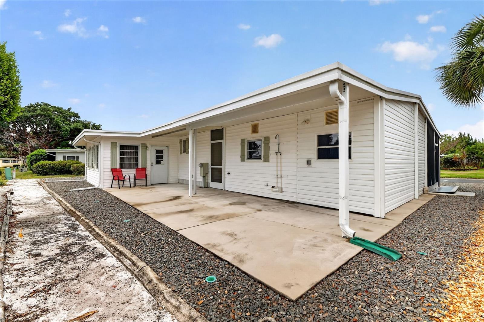 720 BENGAL AVE, TAVARES, FL — photo 47