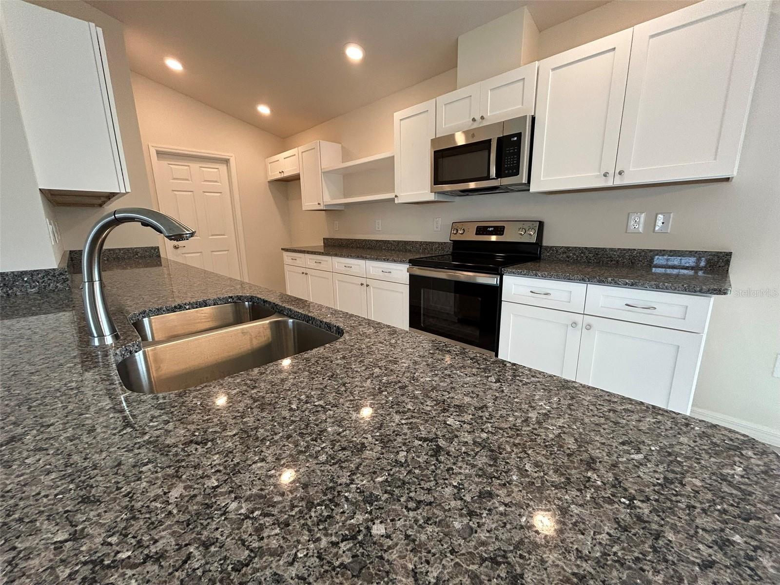 8309 N INDIA WAY, CITRUS SPRINGS, FL — photo 5