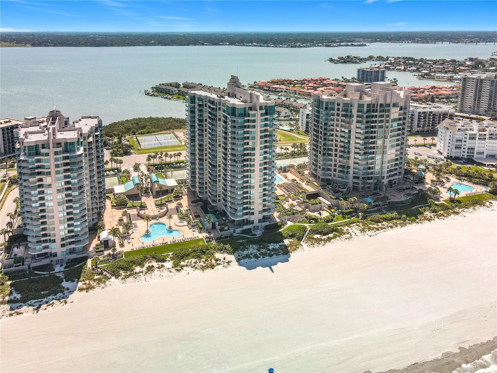 1540 GULF BLVD #304, CLEARWATER BEACH, FL — photo 6