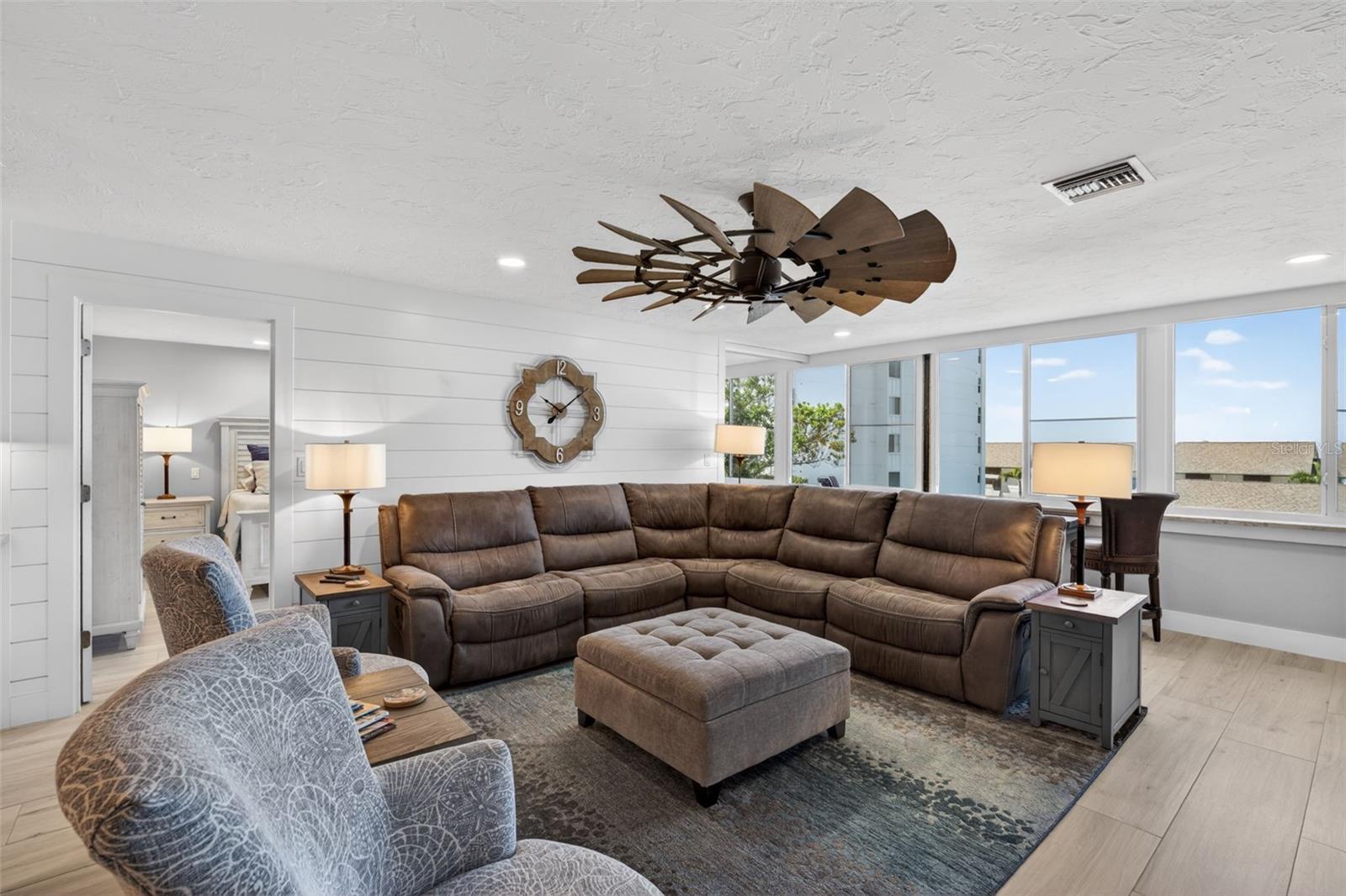1080 W PEPPERTREE LN #305A, SARASOTA, FL — photo 16