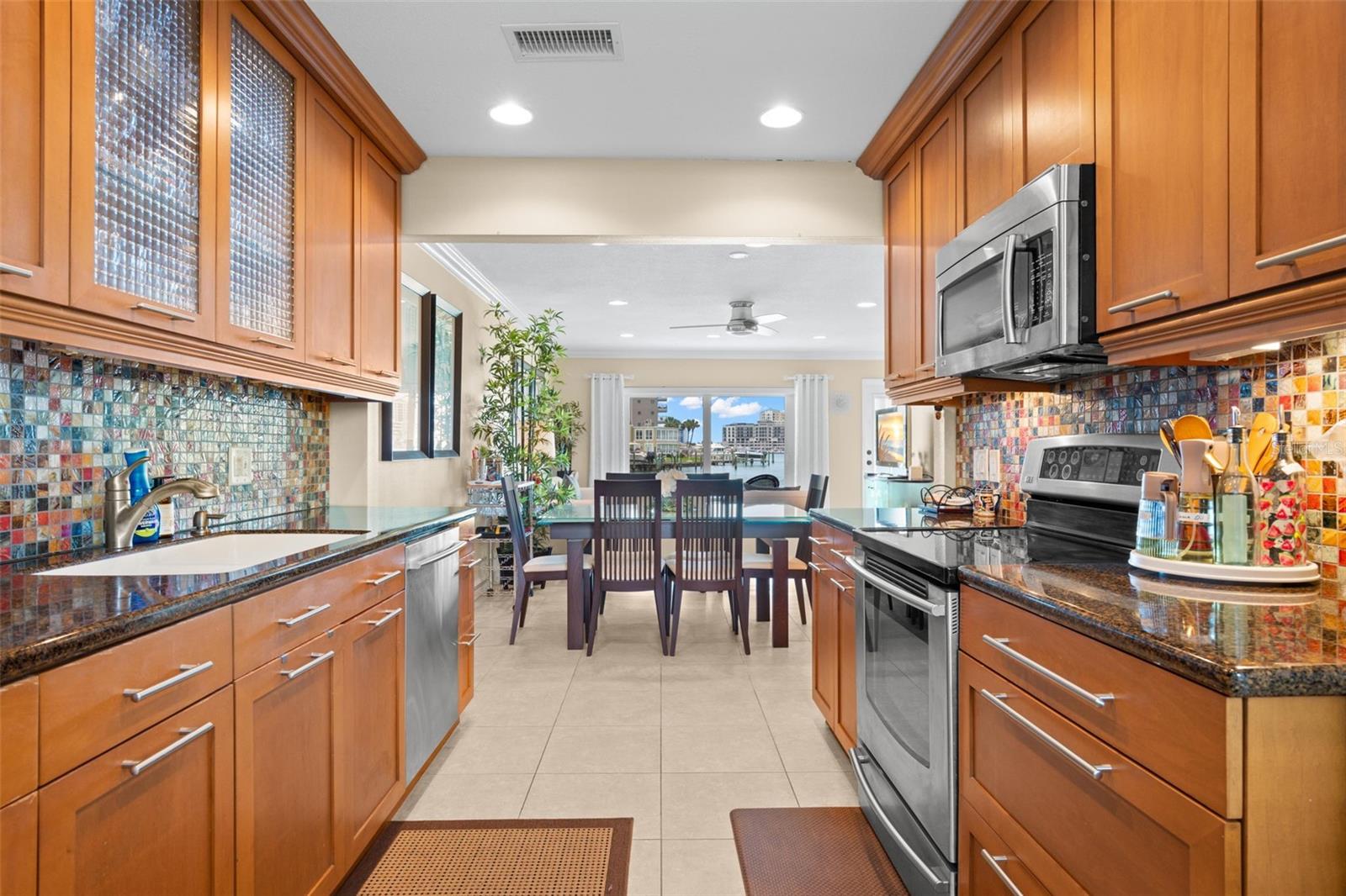 400 LARBOARD WAY #106, CLEARWATER BEACH, FL — photo 13