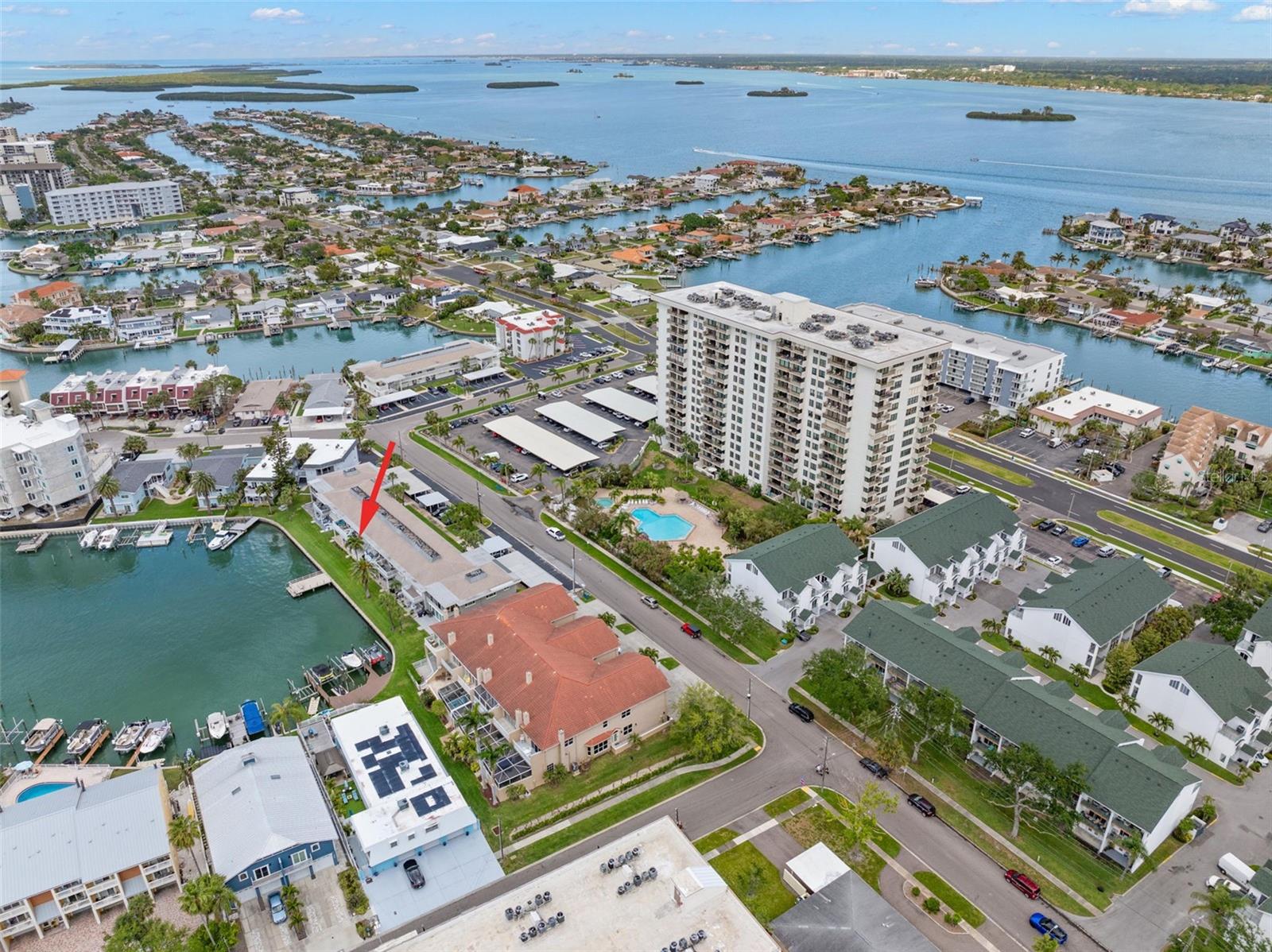 400 LARBOARD WAY #106, CLEARWATER BEACH, FL — photo 33