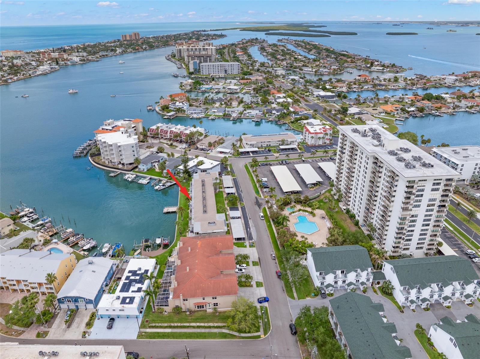 400 LARBOARD WAY #106, CLEARWATER BEACH, FL — photo 34