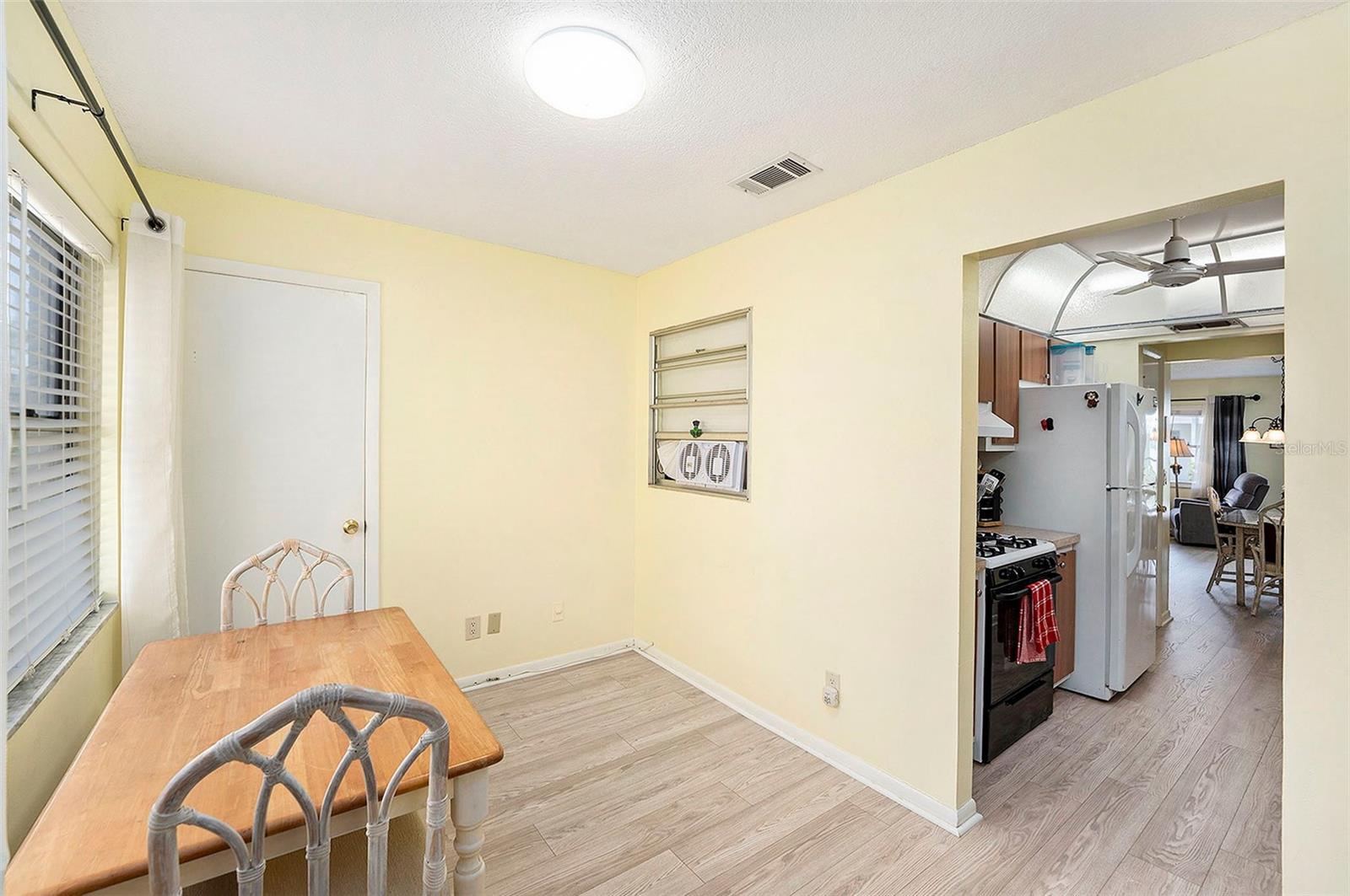 5216 81ST ST N #2, ST PETERSBURG, FL — photo 10