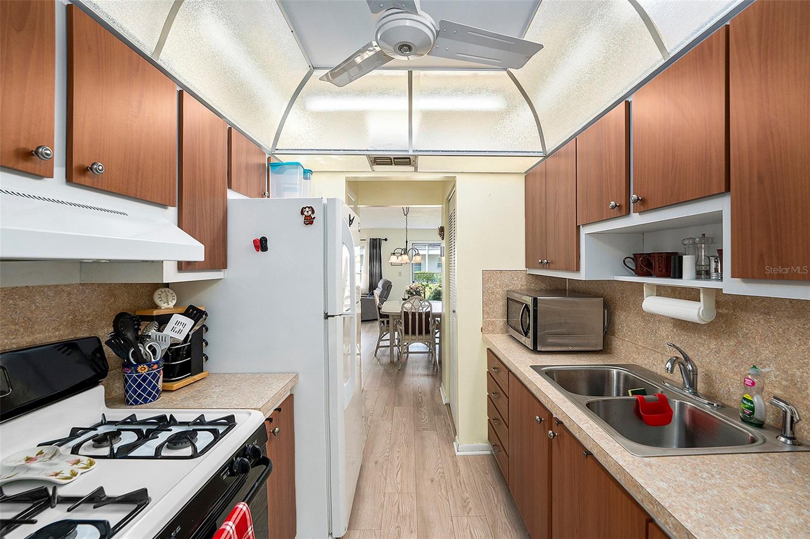 5216 81ST ST N #2, ST PETERSBURG, FL — photo 12