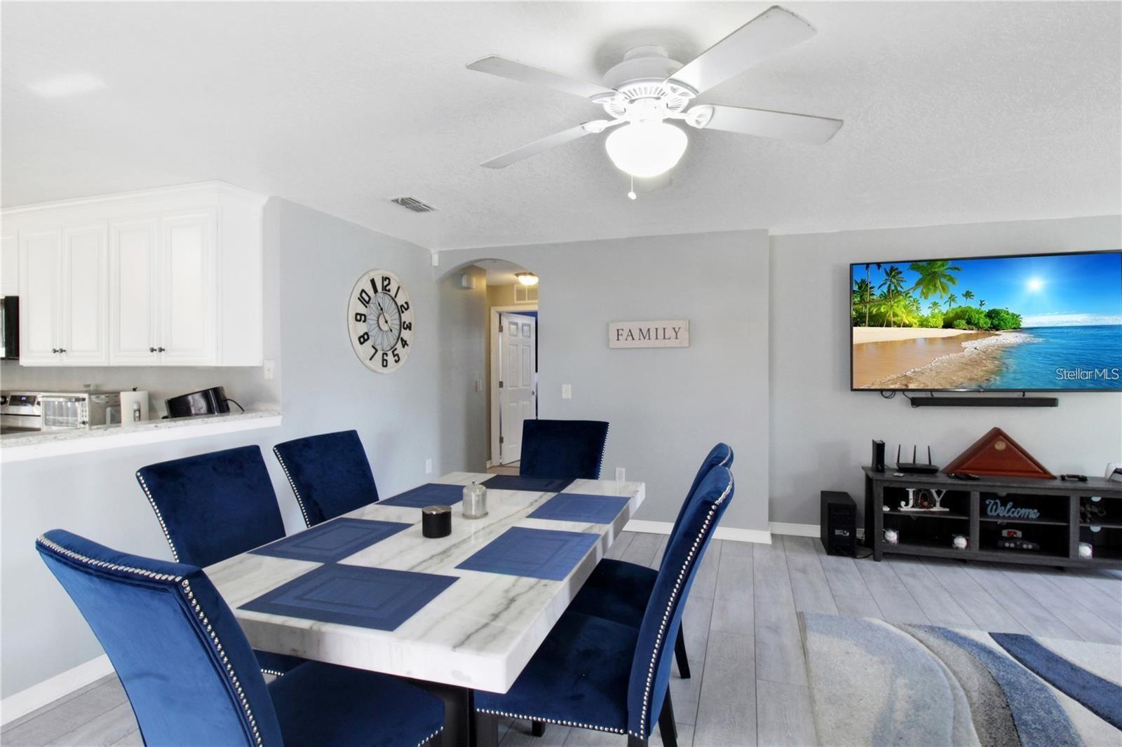 15427 WINTER BREEZE LN, WIMAUMA, FL — photo 6
