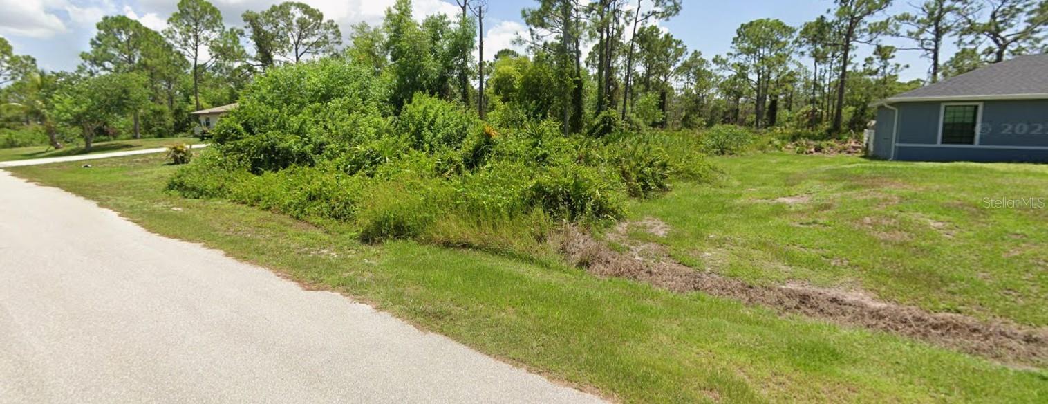 27077 N TWIN LAKES DR, PUNTA GORDA, FL — photo 4