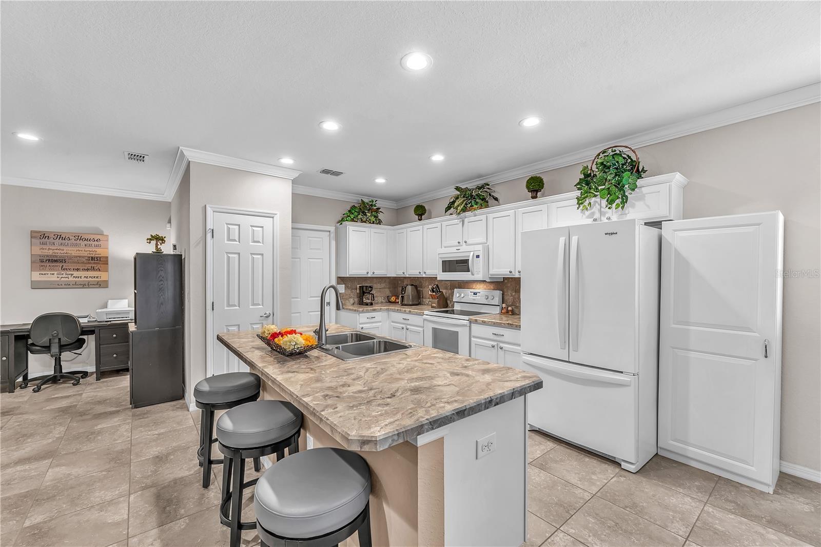5018 33RD AVE E, PALMETTO, FL — photo 7