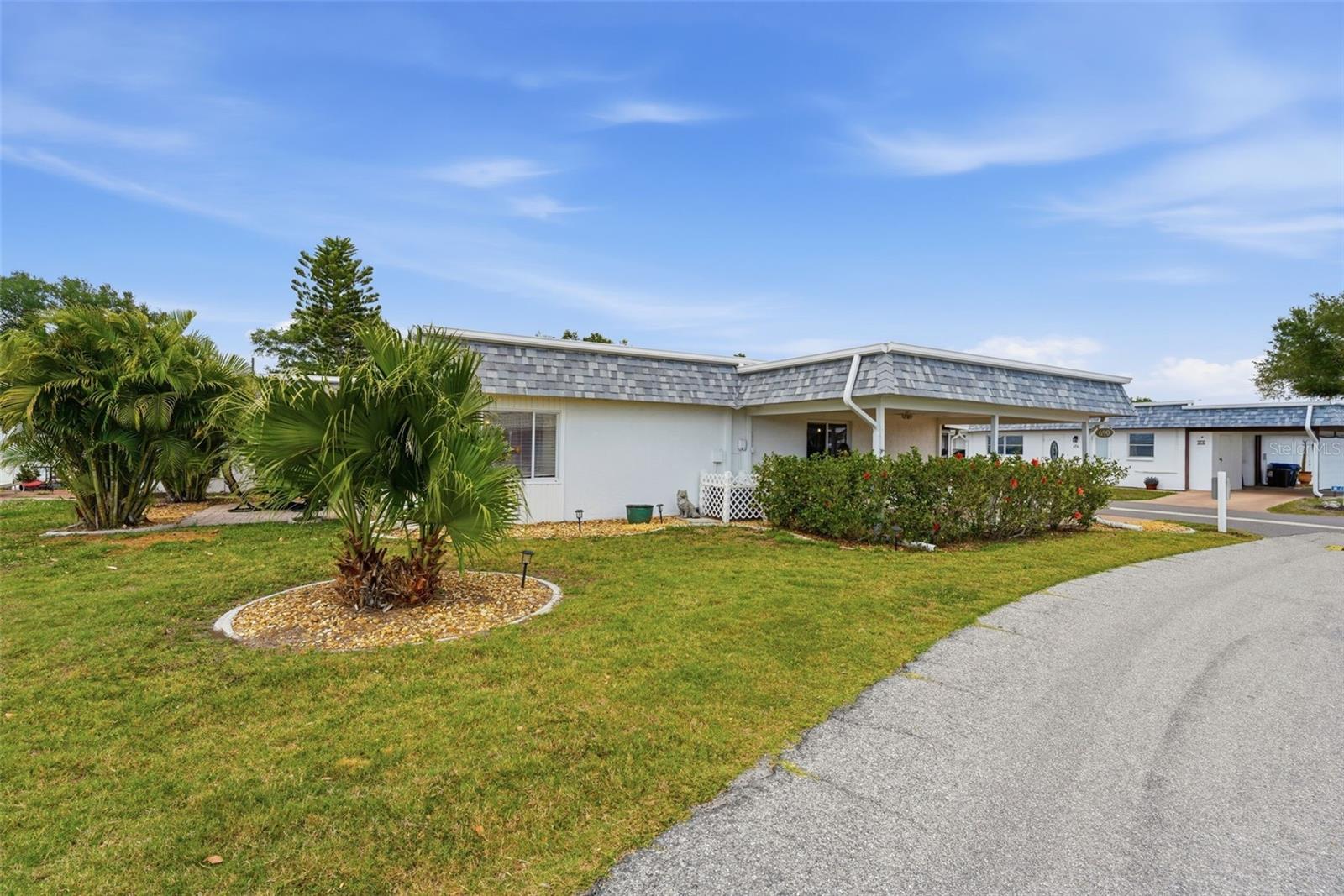 690 CIRCLEWOOD DR #W8, VENICE, FL — photo 7