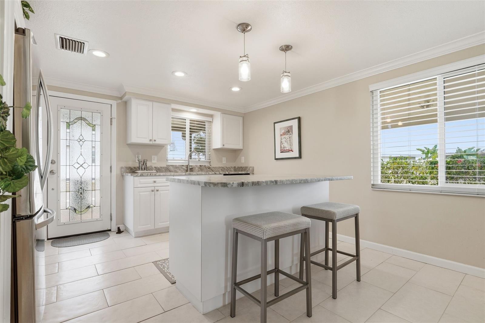 690 CIRCLEWOOD DR #W8, VENICE, FL — photo 19