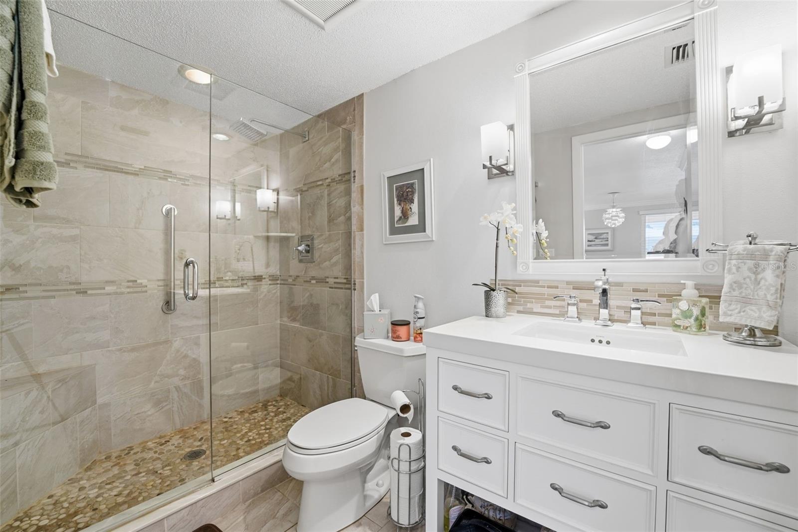 690 CIRCLEWOOD DR #W8, VENICE, FL — photo 34