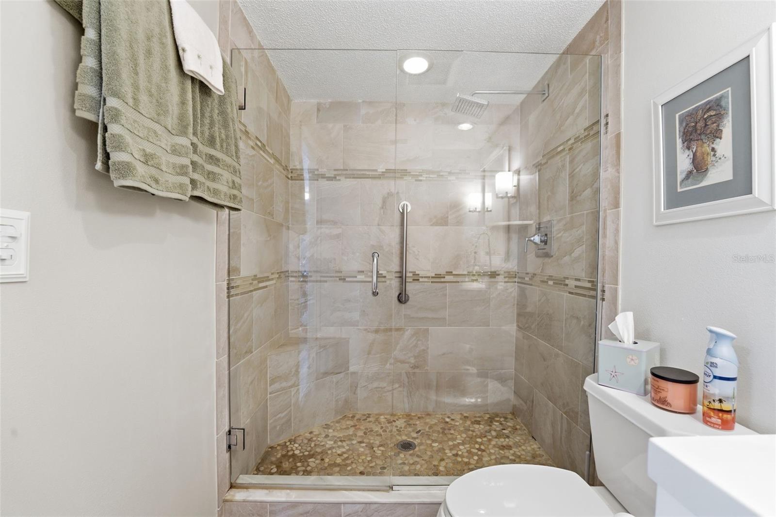 690 CIRCLEWOOD DR #W8, VENICE, FL — photo 35