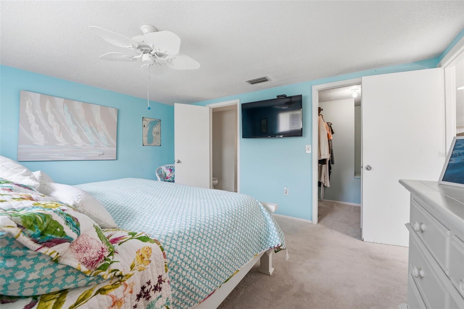 690 CIRCLEWOOD DR #W8, VENICE, FL — photo 38