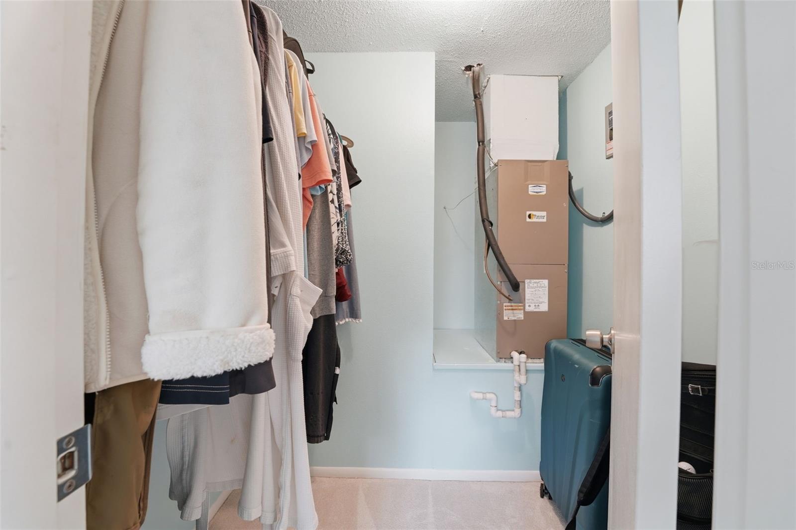 690 CIRCLEWOOD DR #W8, VENICE, FL — photo 39