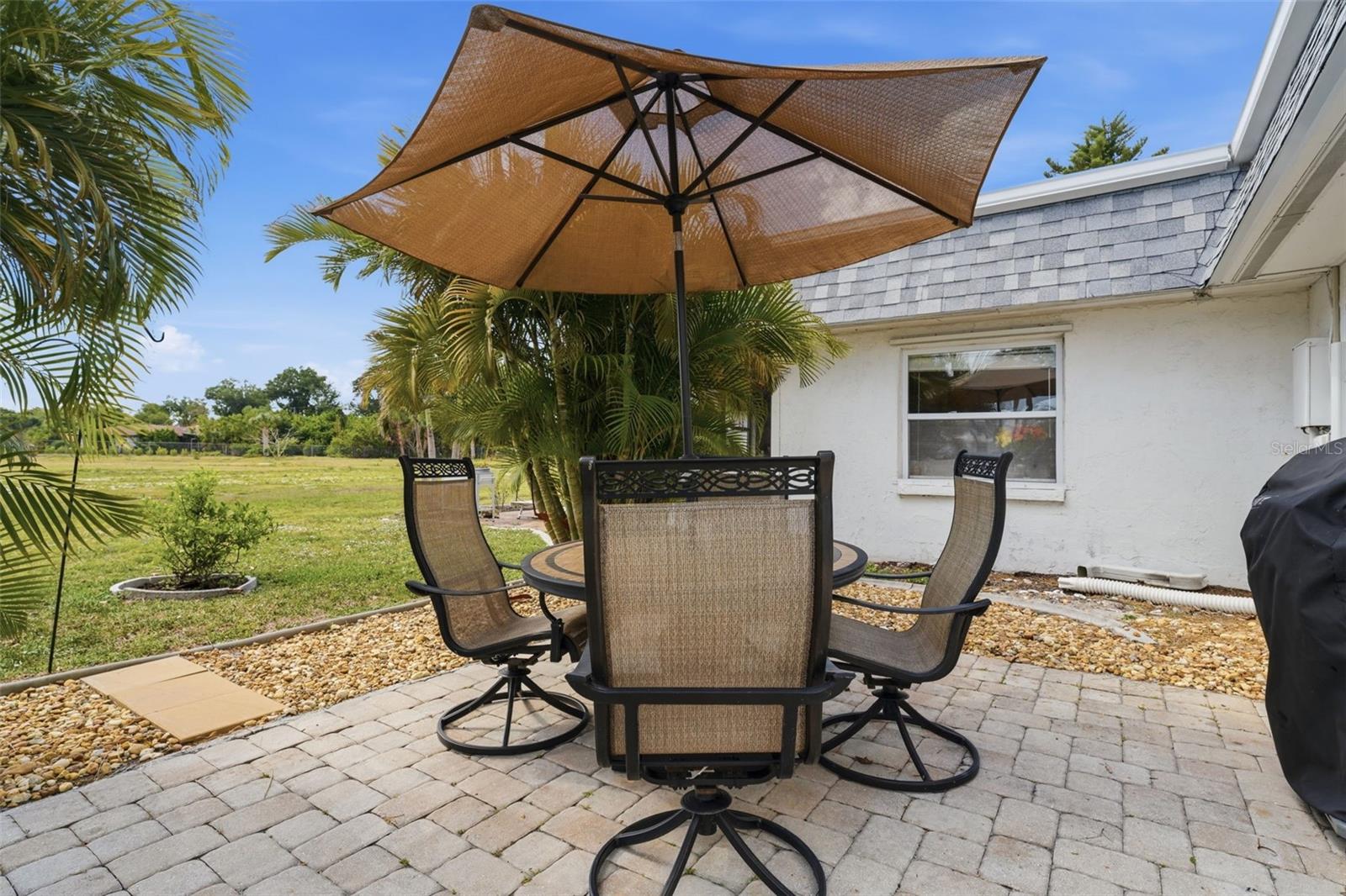690 CIRCLEWOOD DR #W8, VENICE, FL — photo 43