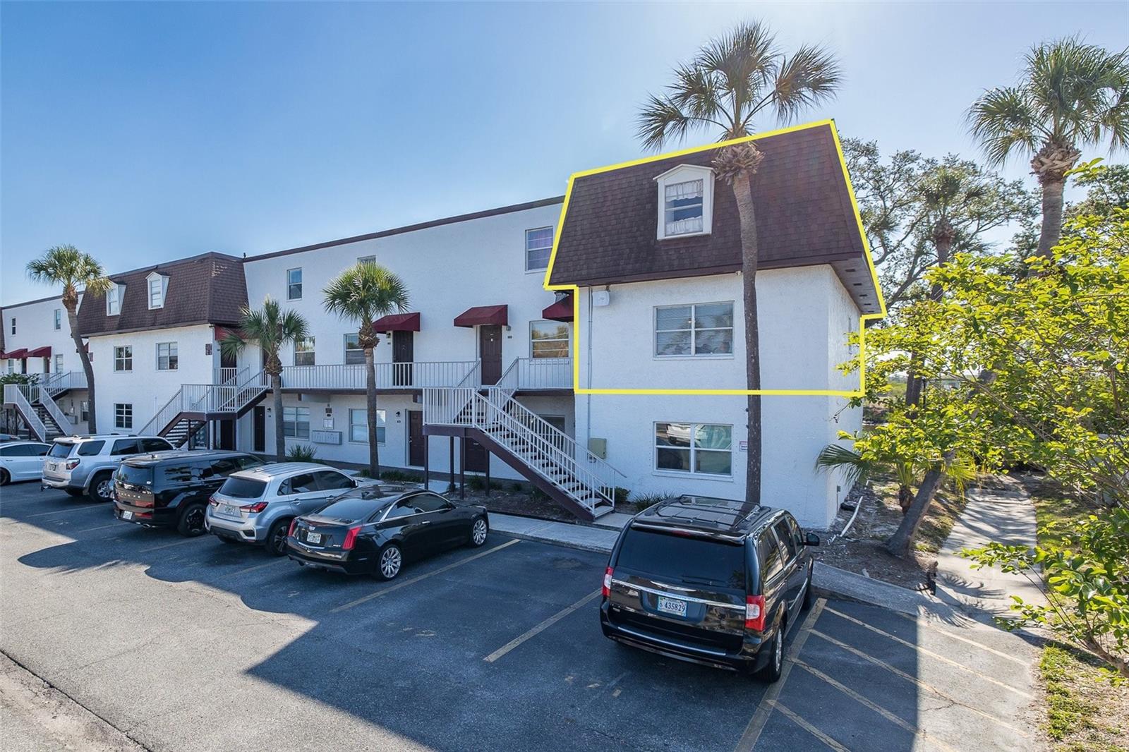 9001 TUDOR DR #H210, TAMPA, FL