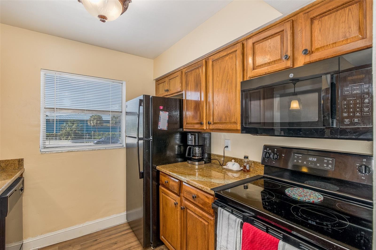 9001 TUDOR DR #H210, TAMPA, FL — photo 7