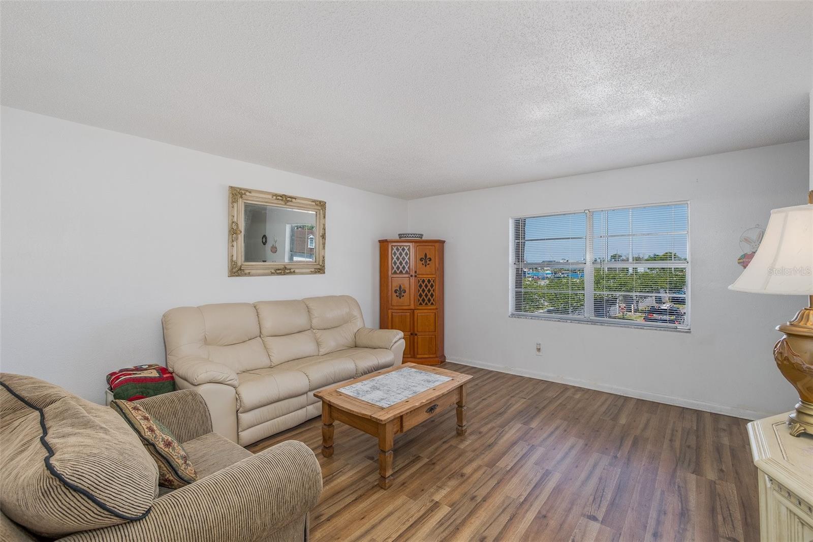 9001 TUDOR DR #H210, TAMPA, FL — photo 28