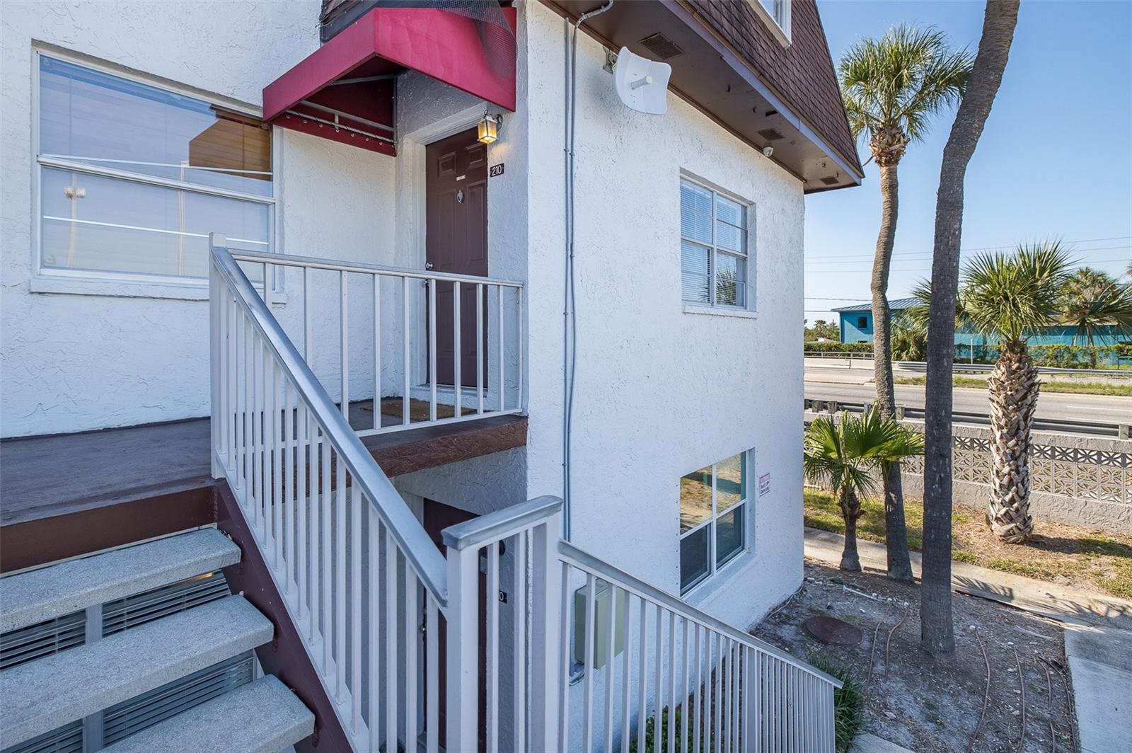 9001 TUDOR DR #H210, TAMPA, FL — photo 37