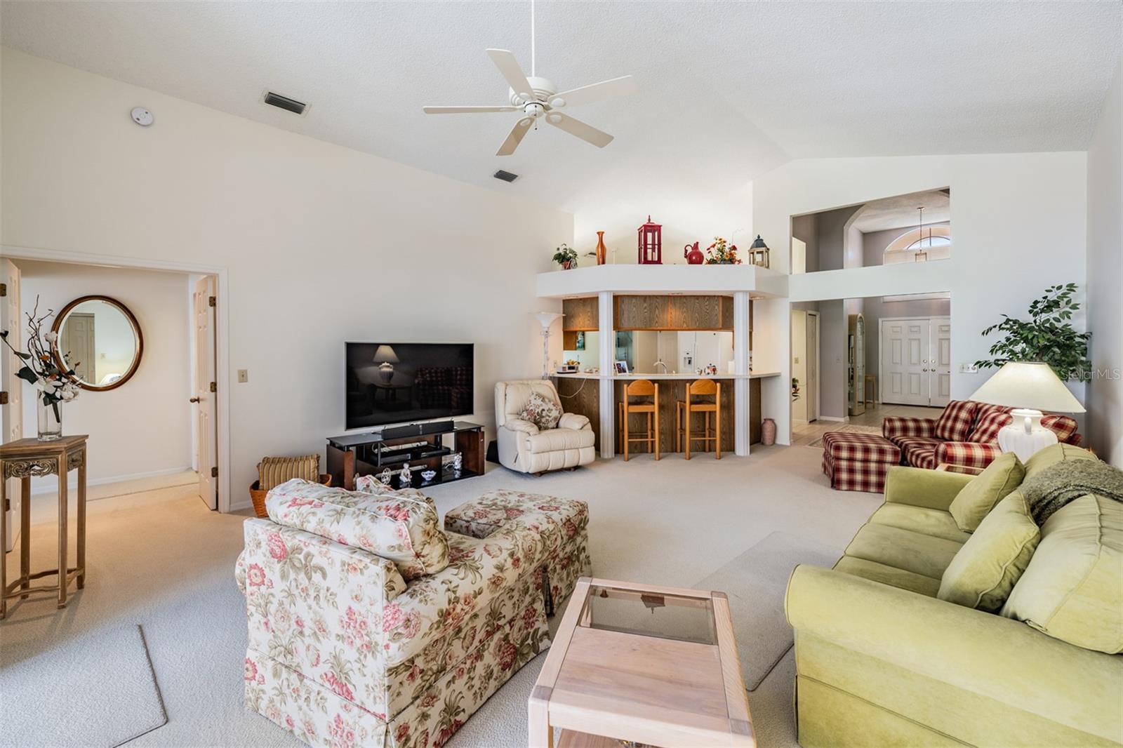 9008 QUAIL CREEK DR, TAMPA, FL — photo 11