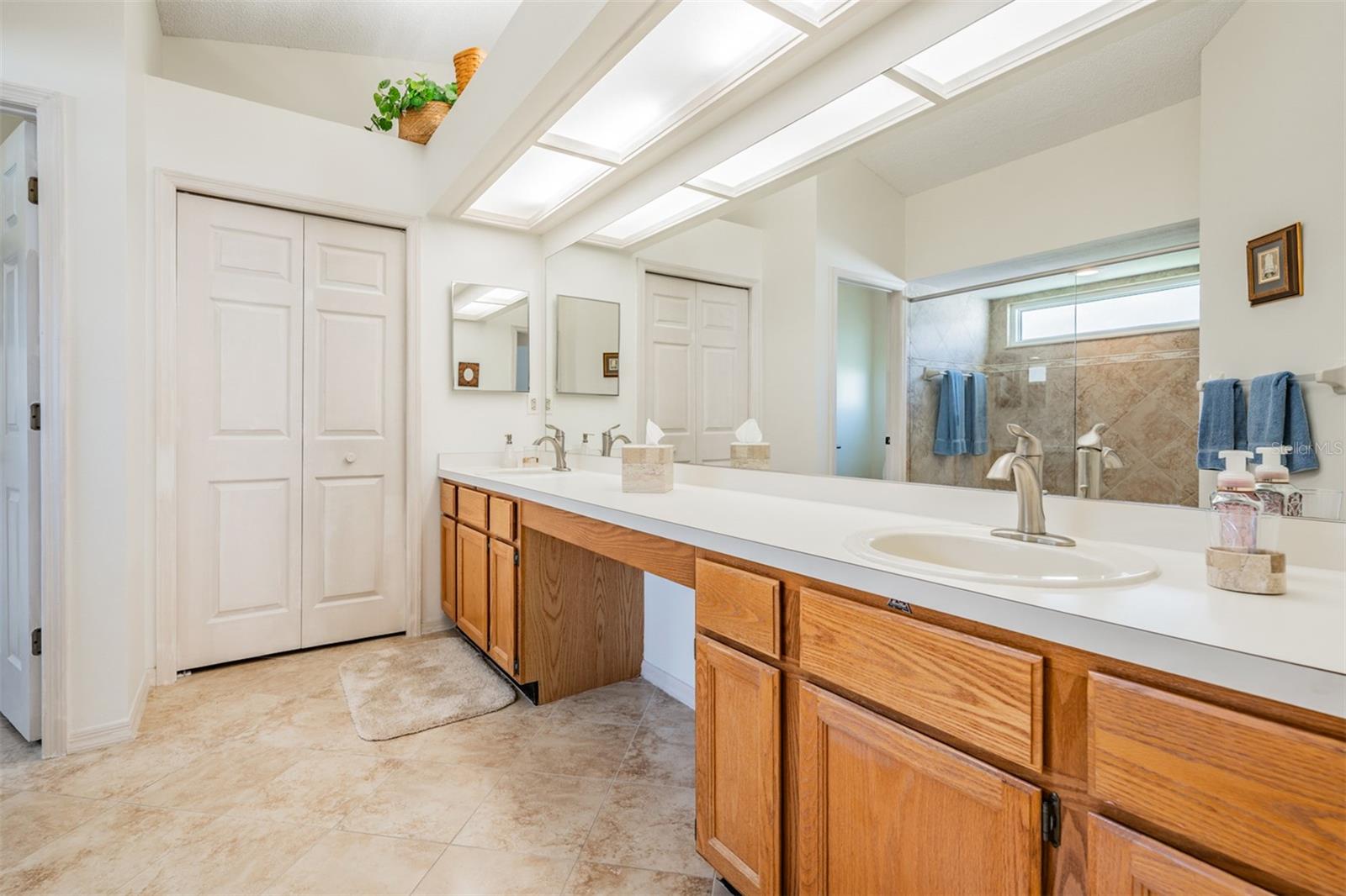 9008 QUAIL CREEK DR, TAMPA, FL — photo 27