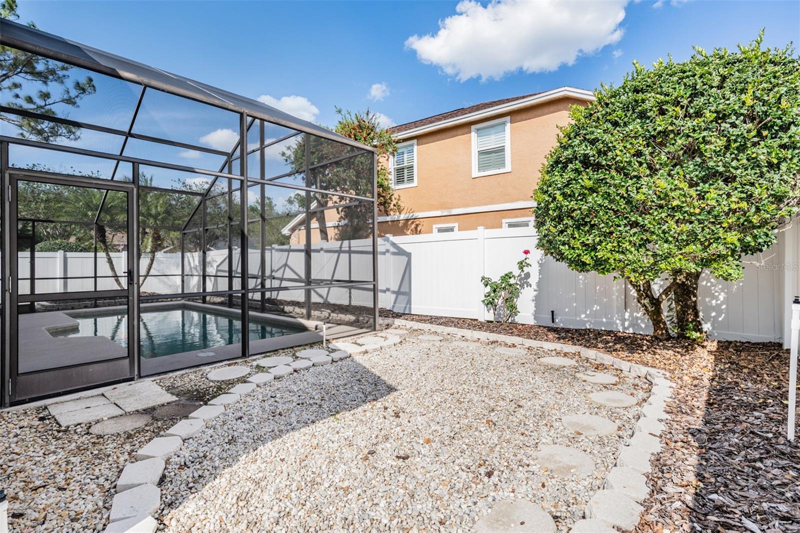9008 QUAIL CREEK DR, TAMPA, FL — photo 37