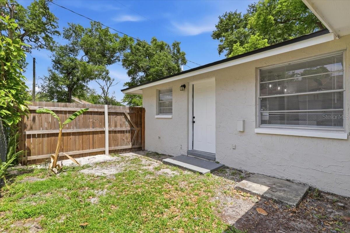 1723 E IDELL ST, TAMPA, FL — photo 12