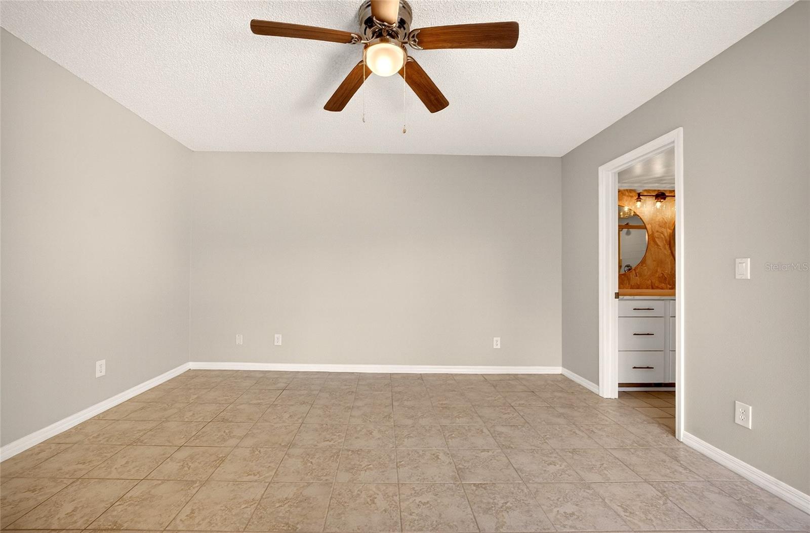 2906 ASH DR, LEESBURG, FL — photo 33