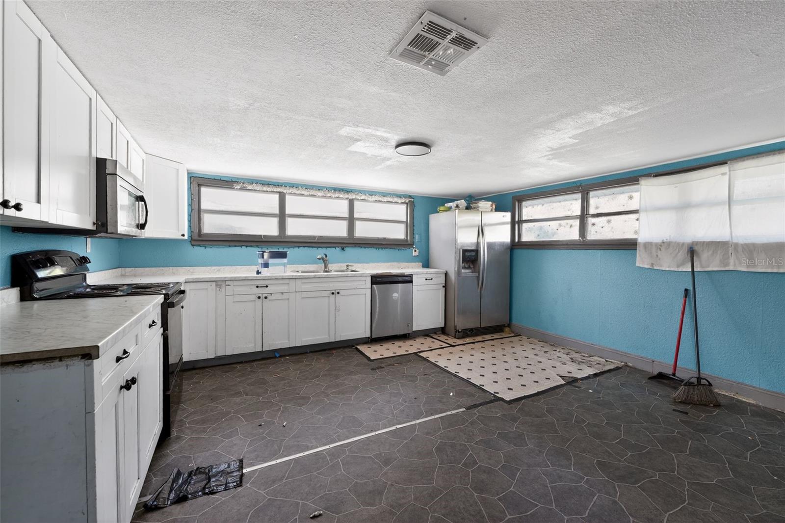 108 EARL AVE, AUBURNDALE, FL — photo 16