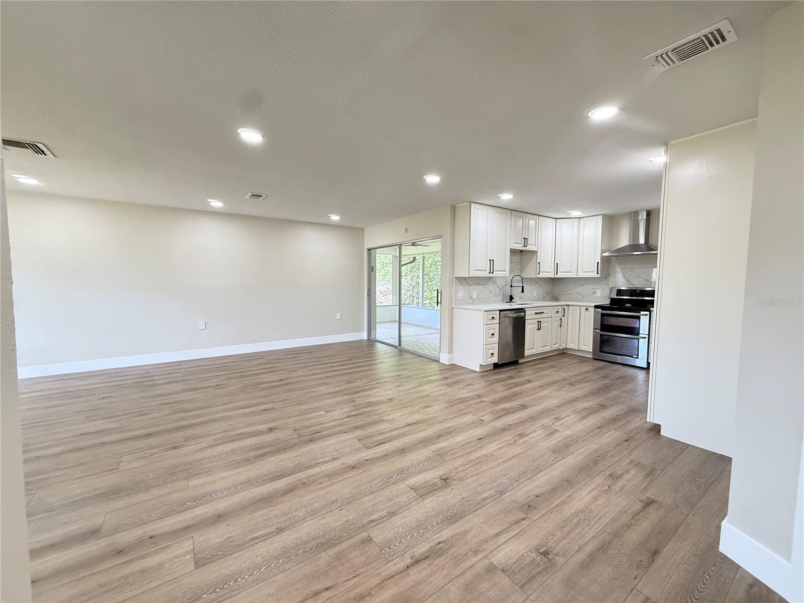 10501 HARDWOOD CT, PORT RICHEY, FL — photo 14