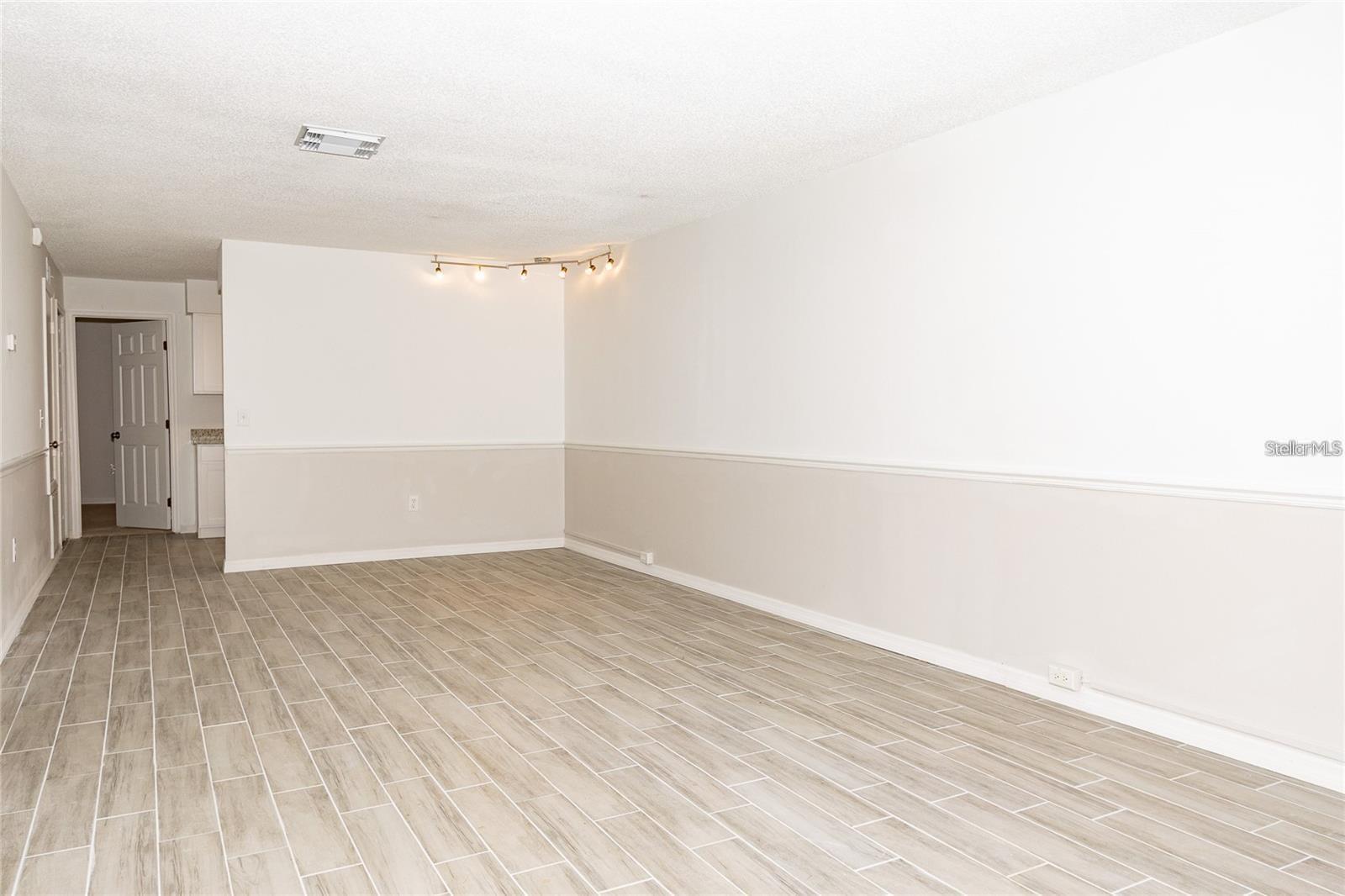1267 WOODMAN WAY, ORLANDO, FL — photo 3