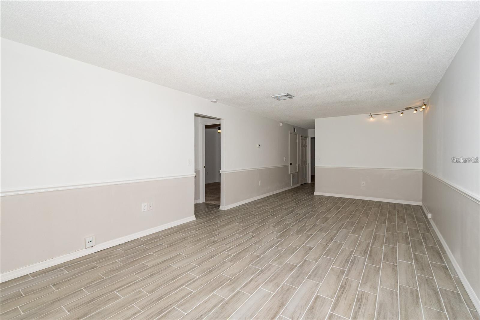 1267 WOODMAN WAY, ORLANDO, FL — photo 4