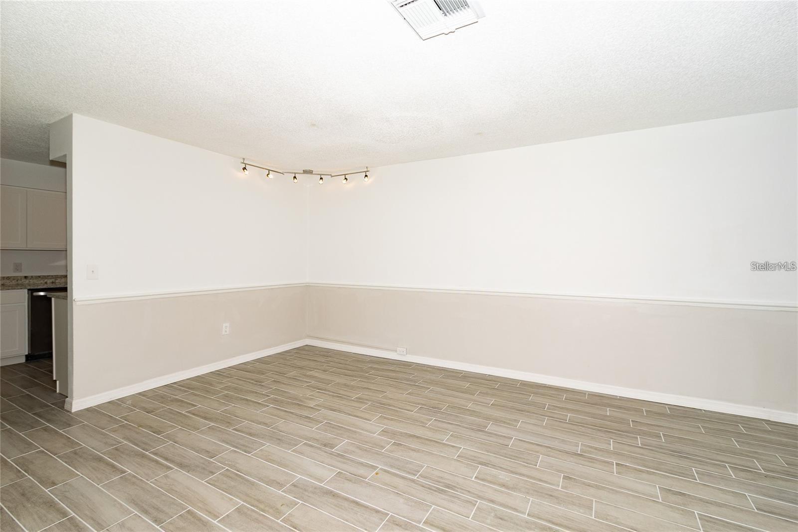 1267 WOODMAN WAY, ORLANDO, FL — photo 7