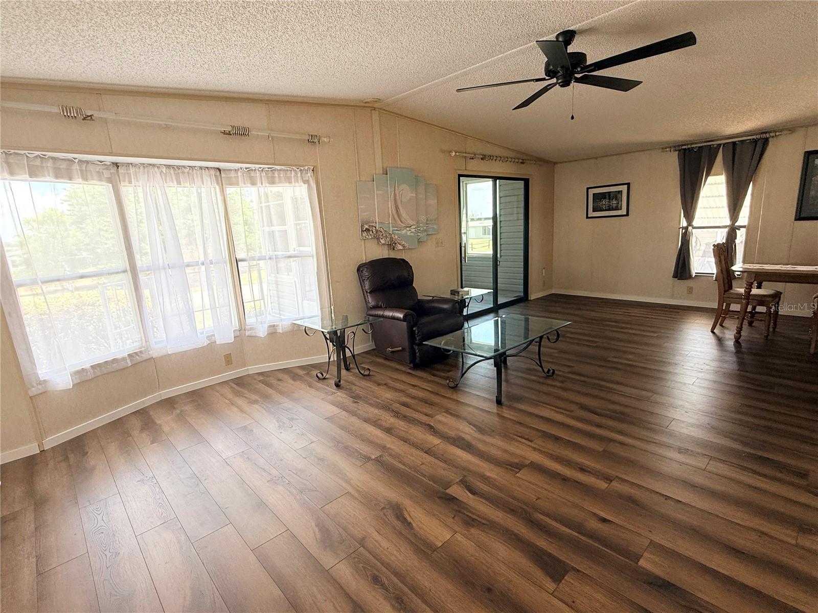 116 S WINTER CIR, AVON PARK, FL — photo 11