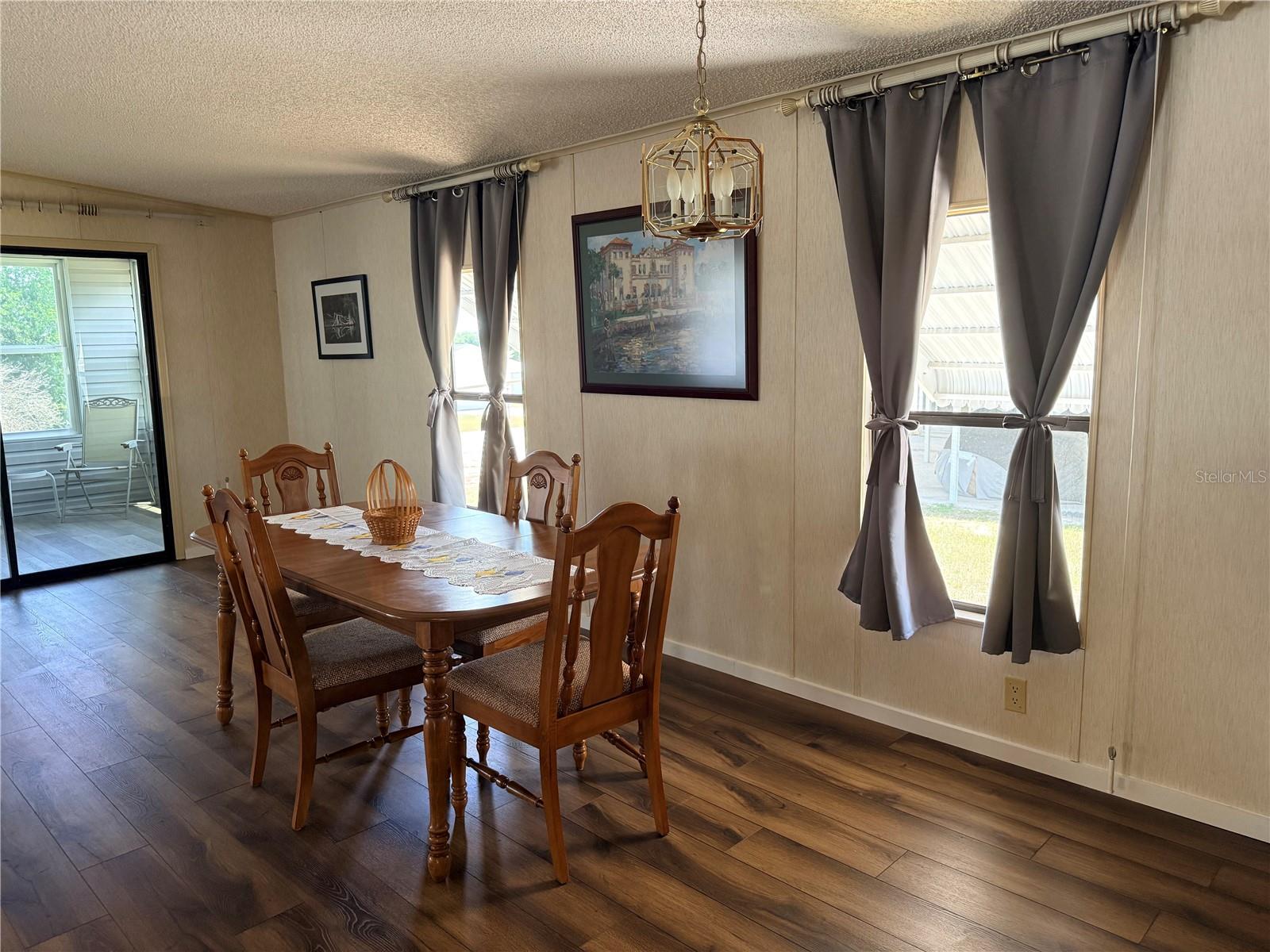 116 S WINTER CIR, AVON PARK, FL — photo 17
