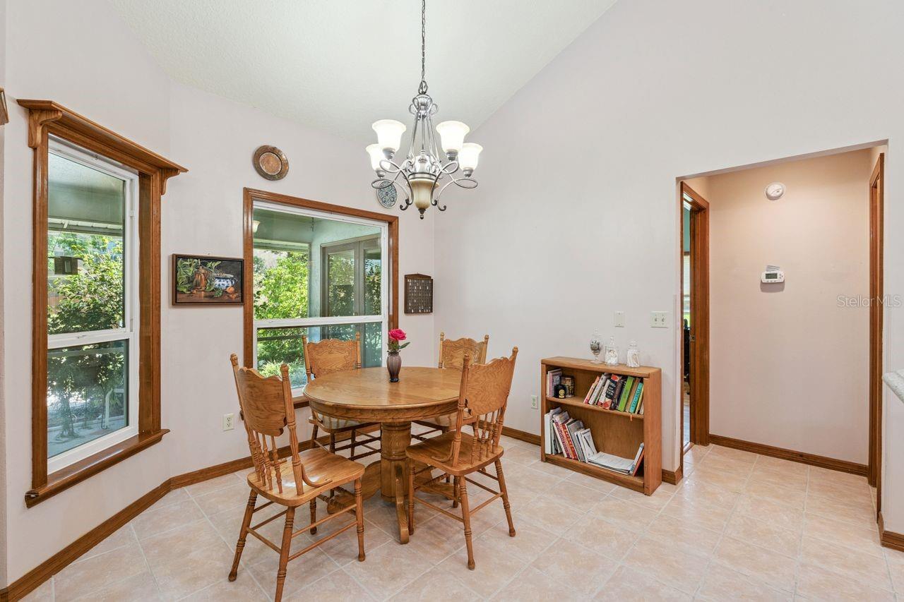 908 ALMOND TREE CIR, ORLANDO, FL — photo 13